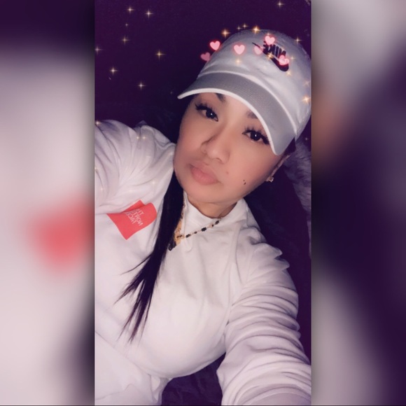 Meet your Posher, Merfina - Picture 4 of 4